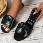 Load image into Gallery viewer, Designer Woman Flat Slippers 2024 New Woven with Comfortable Women&#39;s Shoes Casual Bottom Slippers Summer Women Sandals  Amaijoin
