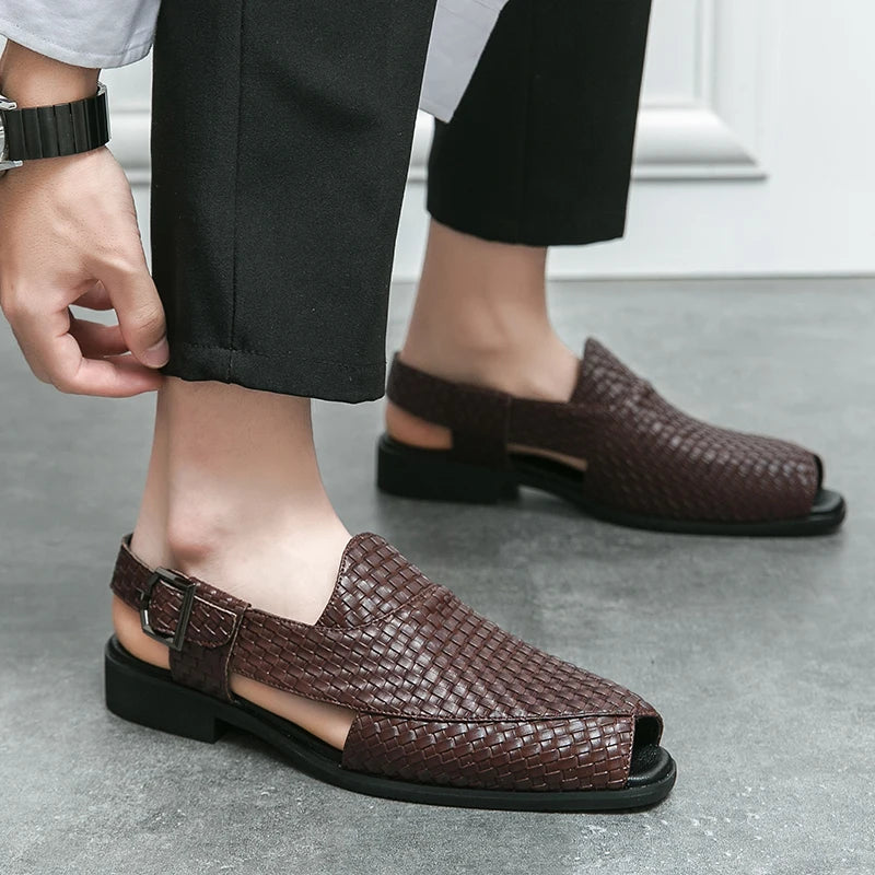 Black Sandals for Men Brown Woven Buckle Strap Men Shoes Leisure Vacation Beach Shoes Size 38-46 Luxury Breathable Garden Shoes  Amaijoin