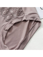 Load image into Gallery viewer, Birdtree Lining 100%Mulberry Silk Panties Lace Mid-rise Refreshing Breathable Sexy Skin-friendly Underwear Woman New P30435QD  Amaijoin
