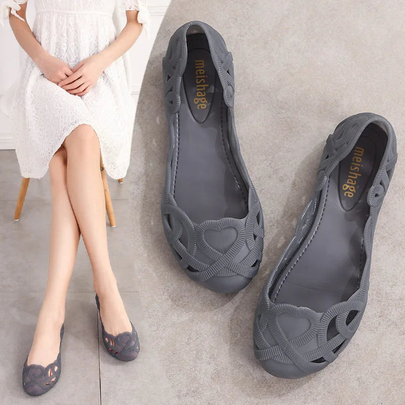 red/black jelly shoes woman round toe cutout flats anti-slip transparent pvc beach shoes female summer slip on loafers 2023  Amaijoin